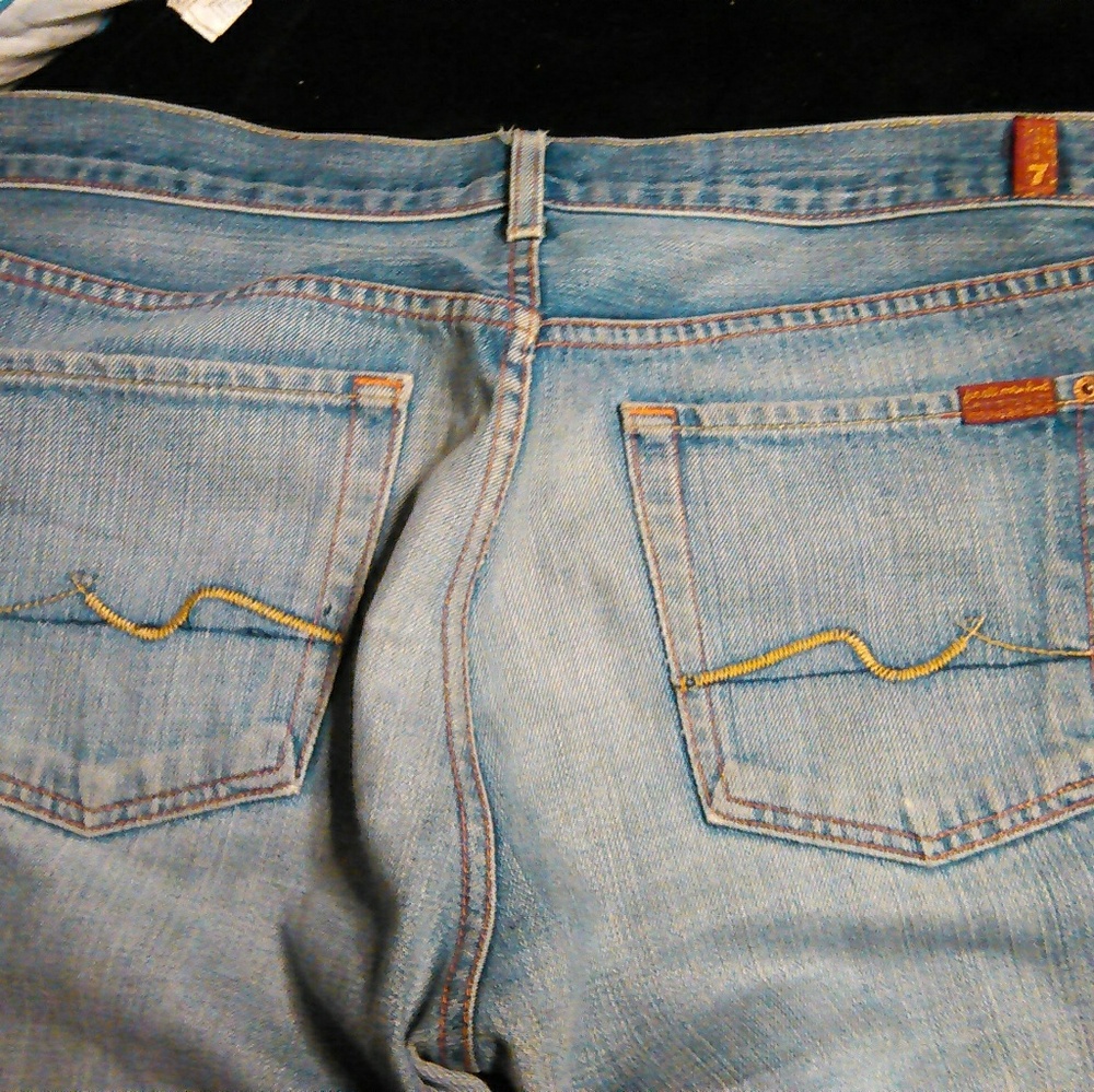 7 for all mankind